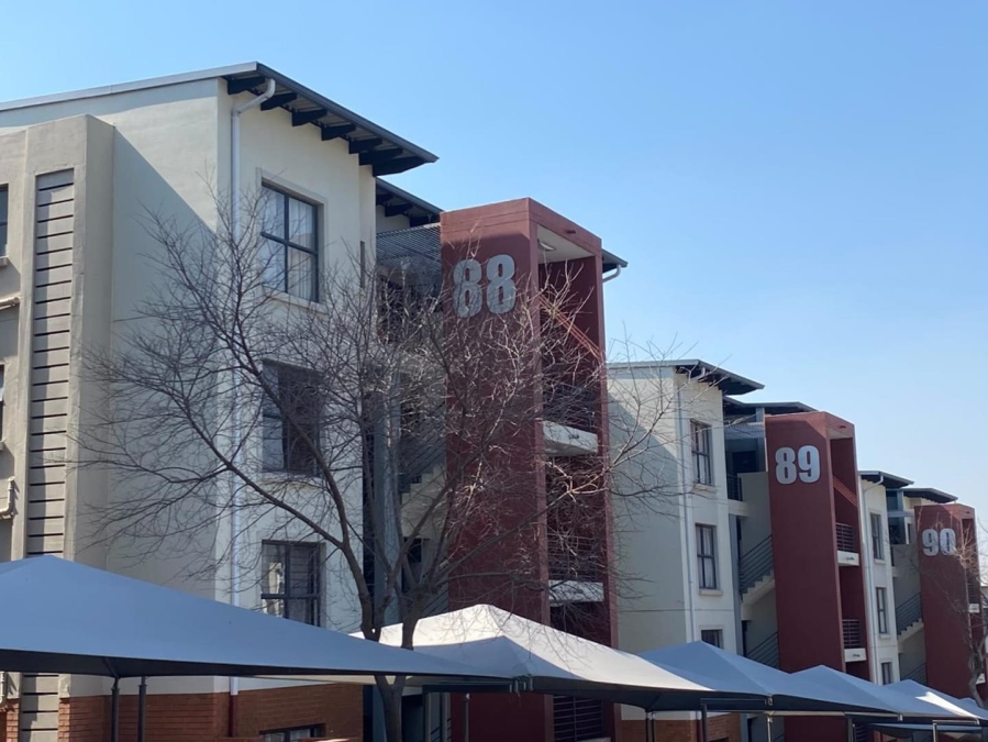 To Let 1 Bedroom Property for Rent in Sandton Gauteng