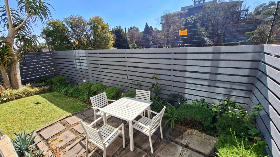 To Let 2 Bedroom Property for Rent in Parkmore Gauteng