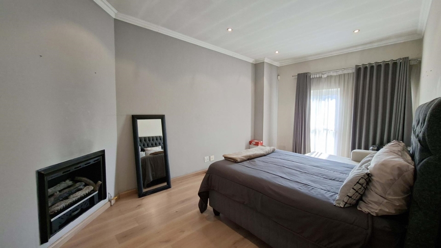 3 Bedroom Property for Sale in Edenburg Gauteng