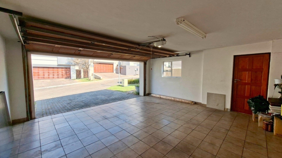 3 Bedroom Property for Sale in Edenburg Gauteng