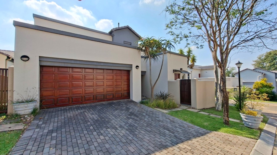 3 Bedroom Property for Sale in Edenburg Gauteng