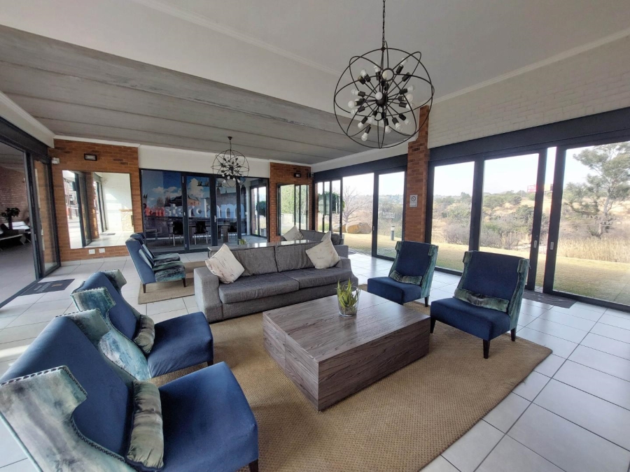To Let 1 Bedroom Property for Rent in Olivedale Gauteng