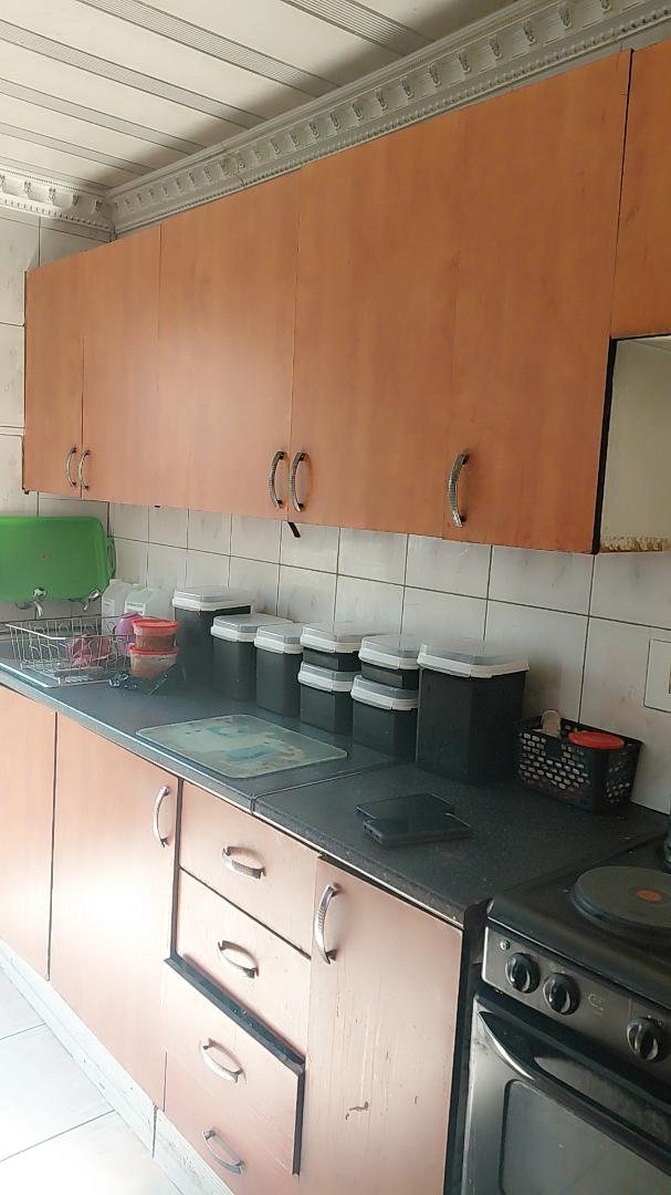 5 Bedroom Property for Sale in Ebony Park Gauteng
