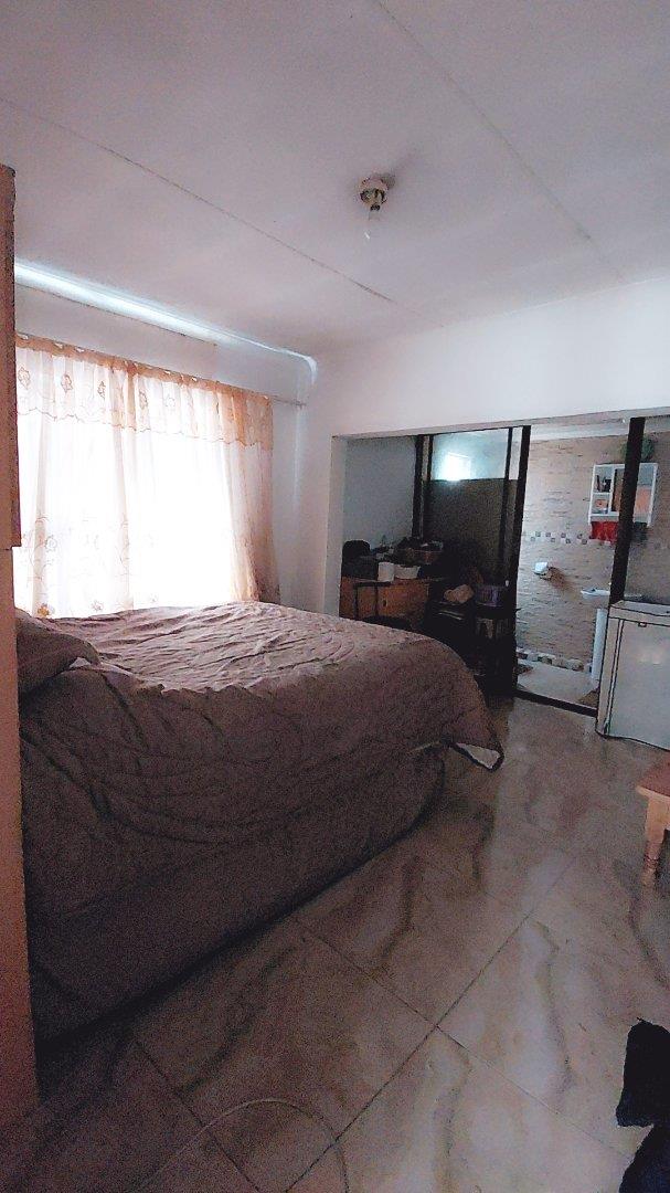 5 Bedroom Property for Sale in Ebony Park Gauteng