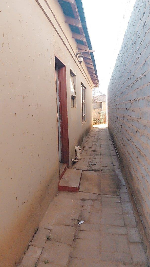 2 Bedroom Property for Sale in Stretford Gauteng