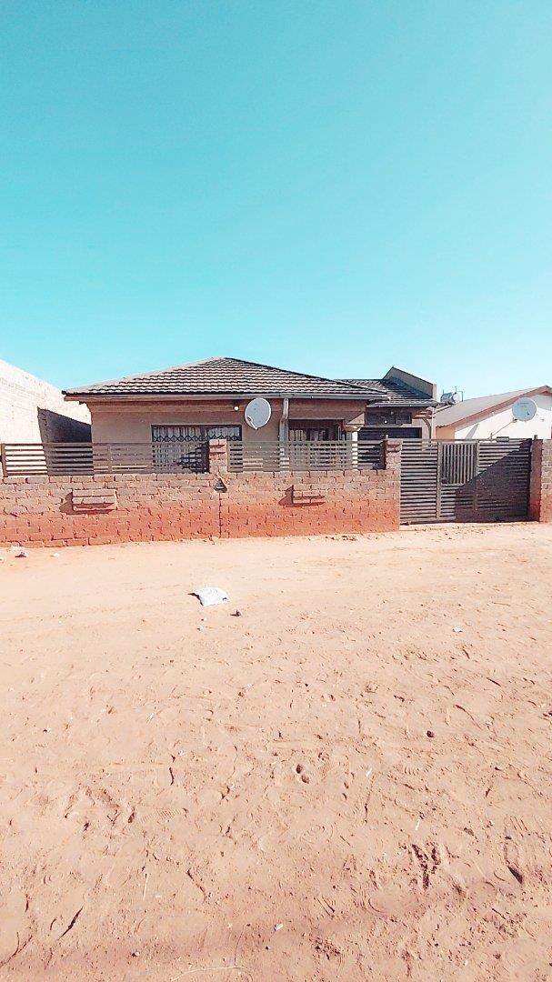 2 Bedroom Property for Sale in Stretford Gauteng