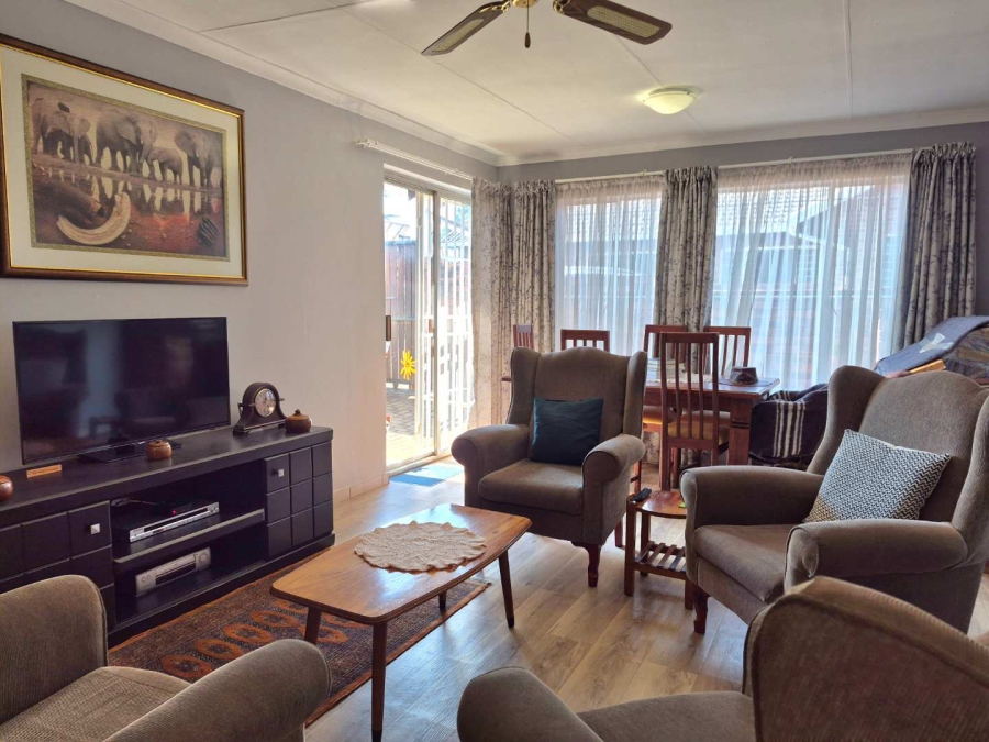 2 Bedroom Property for Sale in Krugersdorp North Gauteng