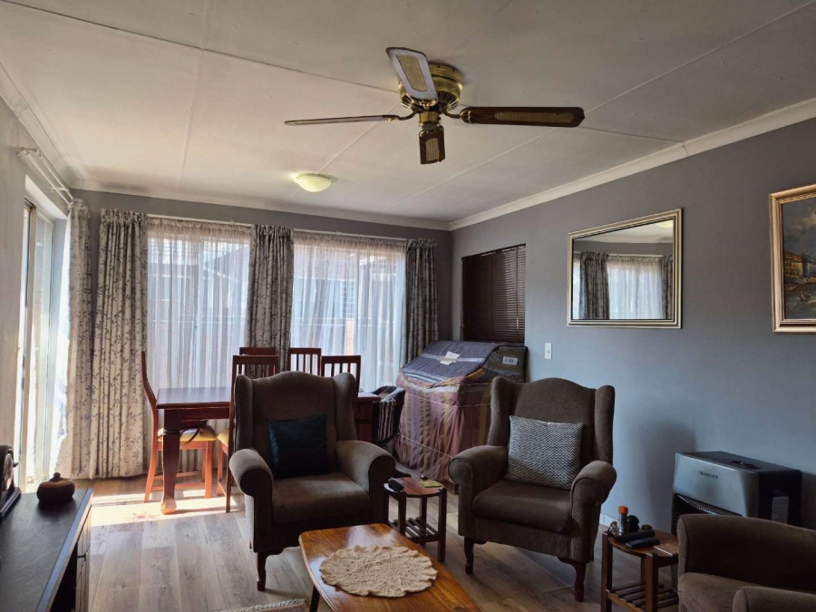 2 Bedroom Property for Sale in Krugersdorp North Gauteng