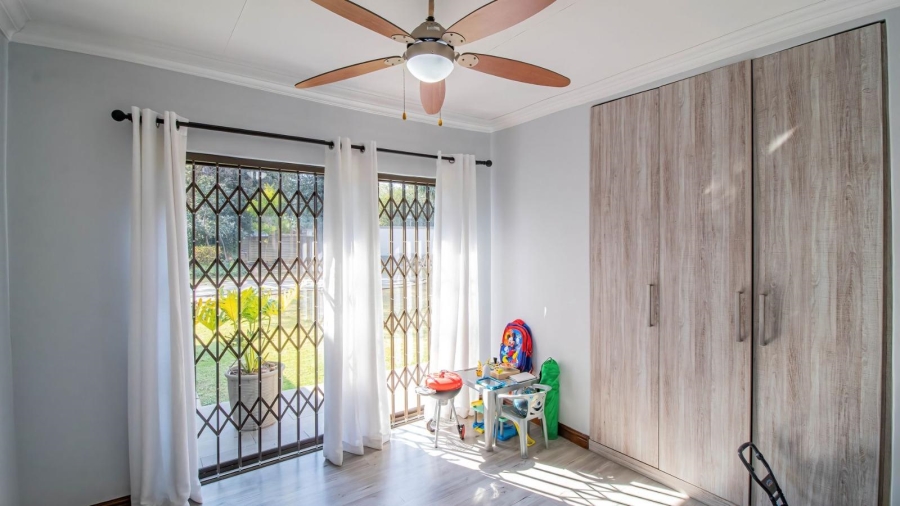7 Bedroom Property for Sale in Brackenhurst Gauteng