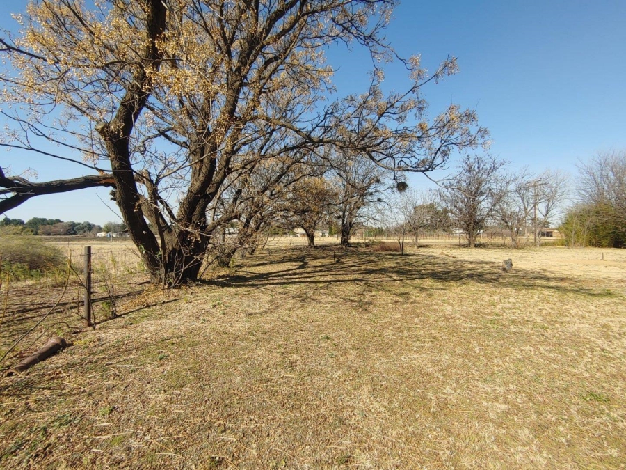 4 Bedroom Property for Sale in Buyscelia Gauteng