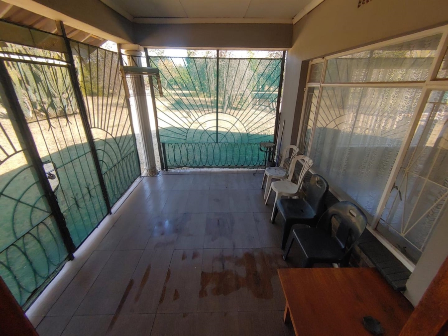 4 Bedroom Property for Sale in Buyscelia Gauteng