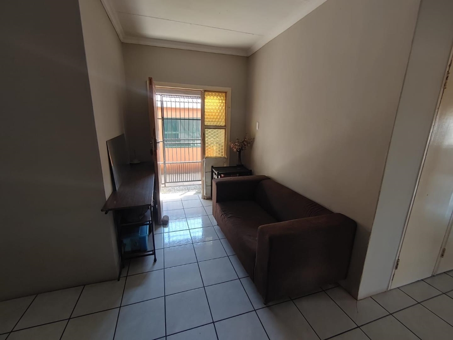4 Bedroom Property for Sale in Buyscelia Gauteng