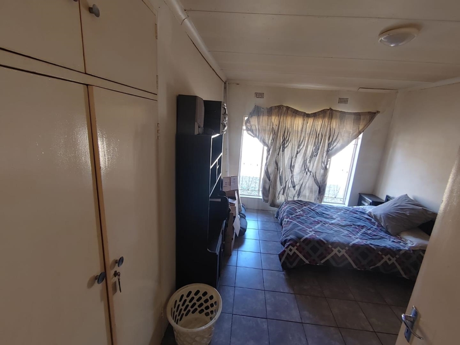 4 Bedroom Property for Sale in Buyscelia Gauteng