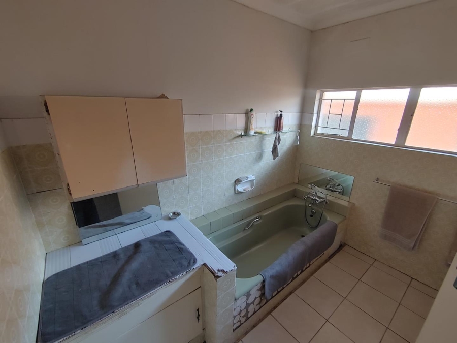 4 Bedroom Property for Sale in Buyscelia Gauteng