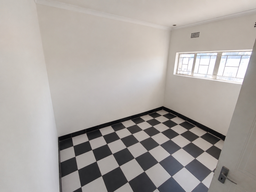 4 Bedroom Property for Sale in Buyscelia Gauteng