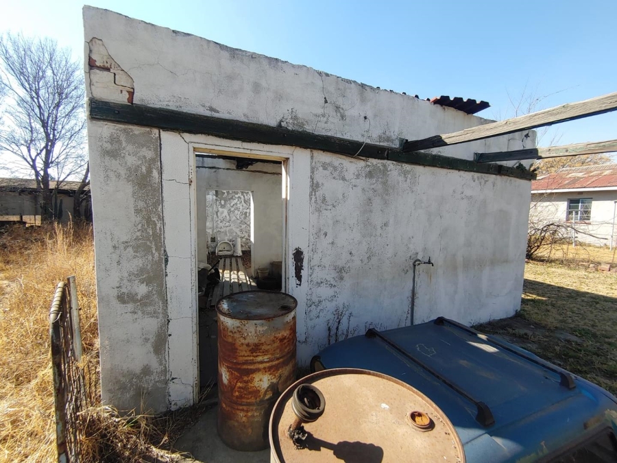 4 Bedroom Property for Sale in Buyscelia Gauteng