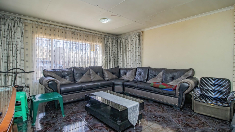 3 Bedroom Property for Sale in Bakerton Gauteng