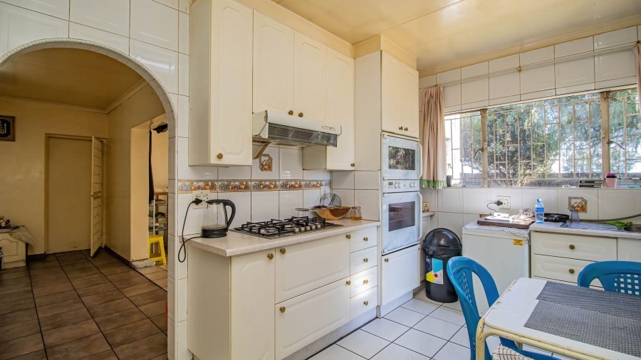 3 Bedroom Property for Sale in Bakerton Gauteng