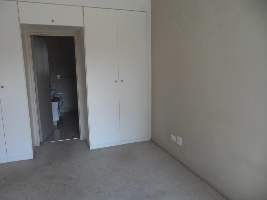 To Let 1 Bedroom Property for Rent in Parktown North Gauteng