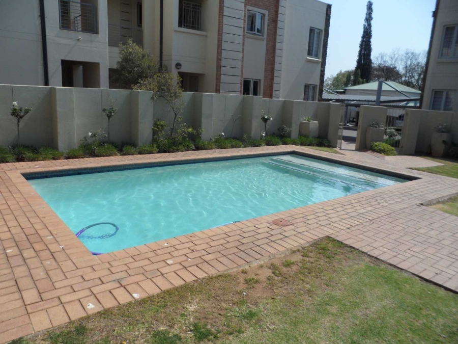 To Let 1 Bedroom Property for Rent in Parktown North Gauteng