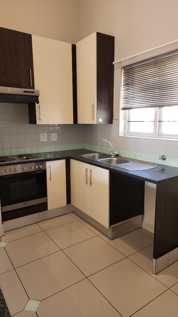 To Let 2 Bedroom Property for Rent in Parktown Gauteng