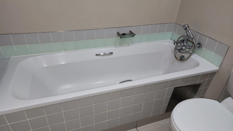 To Let 2 Bedroom Property for Rent in Parktown Gauteng