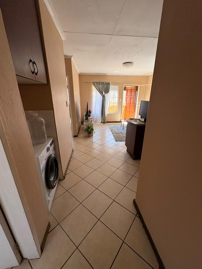 To Let 2 Bedroom Property for Rent in Honeydew Gauteng