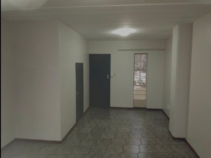 2 Bedroom Property for Sale in Valhalla Gauteng