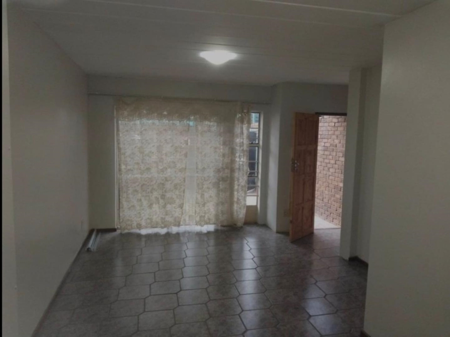 2 Bedroom Property for Sale in Valhalla Gauteng