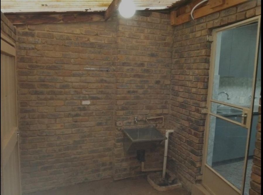2 Bedroom Property for Sale in Valhalla Gauteng