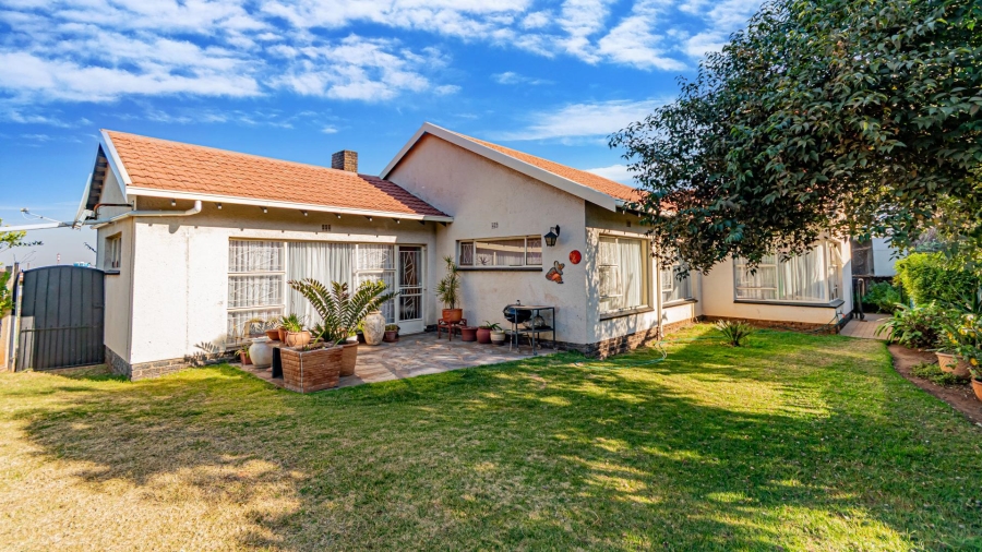 3 Bedroom Property for Sale in Hazelpark Gauteng