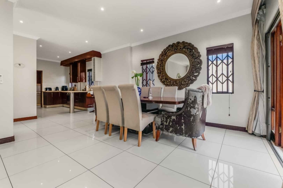 4 Bedroom Property for Sale in Broadacres Gauteng