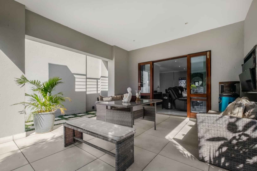 4 Bedroom Property for Sale in Broadacres Gauteng