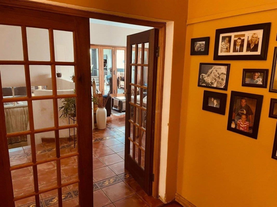 4 Bedroom Property for Sale in Kensington Gauteng