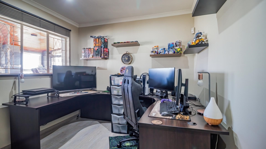 3 Bedroom Property for Sale in Witfield Gauteng