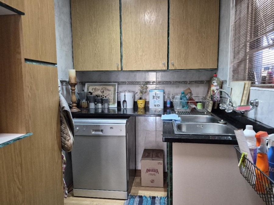 3 Bedroom Property for Sale in Beyerspark Gauteng