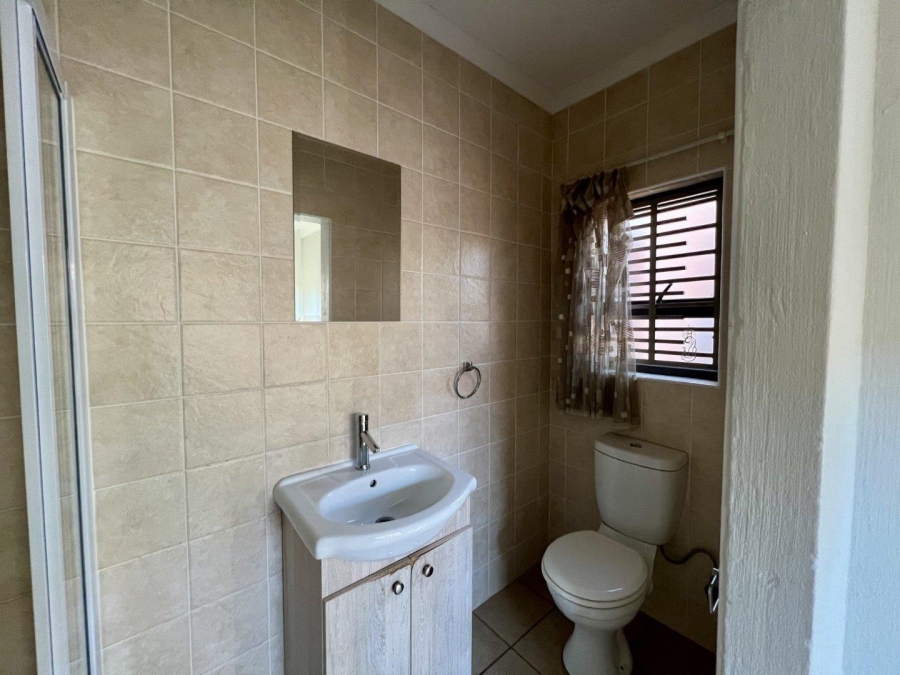 3 Bedroom Property for Sale in Helderkruin Gauteng