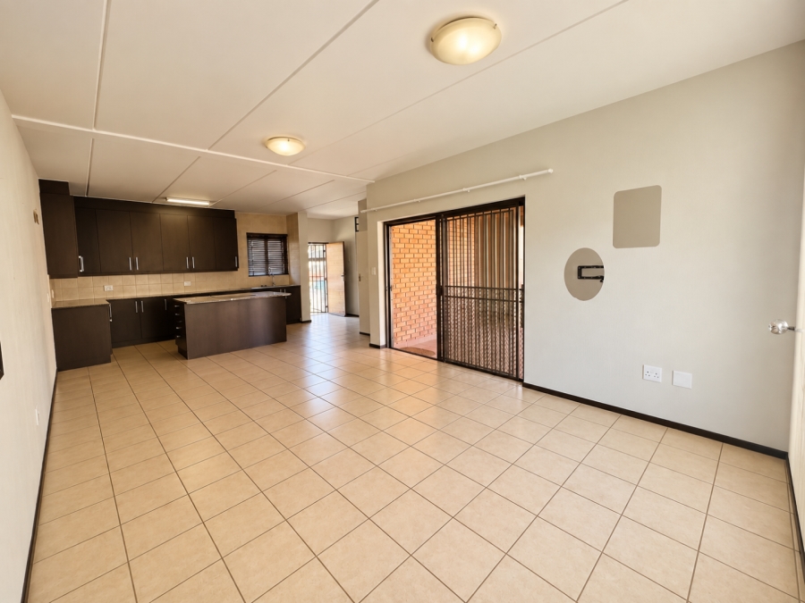 3 Bedroom Property for Sale in Helderkruin Gauteng