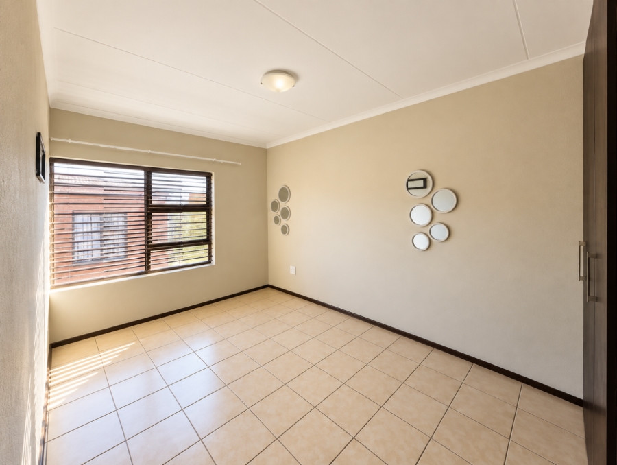 3 Bedroom Property for Sale in Helderkruin Gauteng