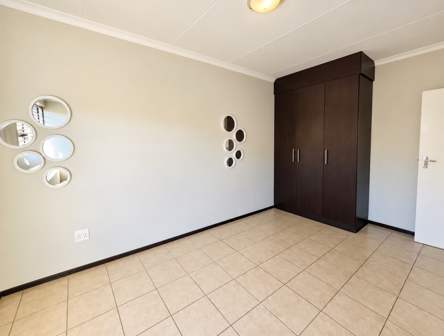 3 Bedroom Property for Sale in Helderkruin Gauteng