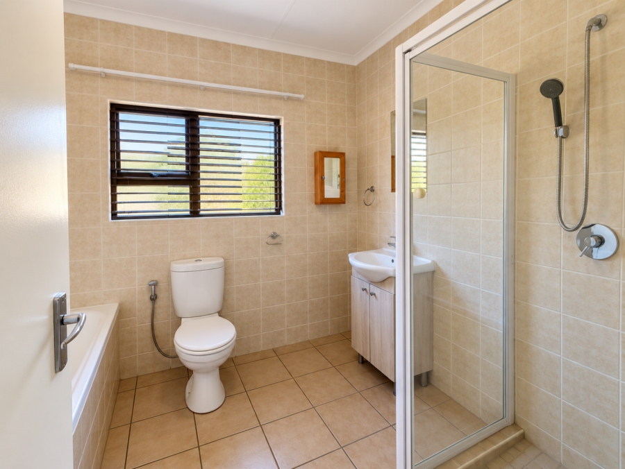 3 Bedroom Property for Sale in Helderkruin Gauteng