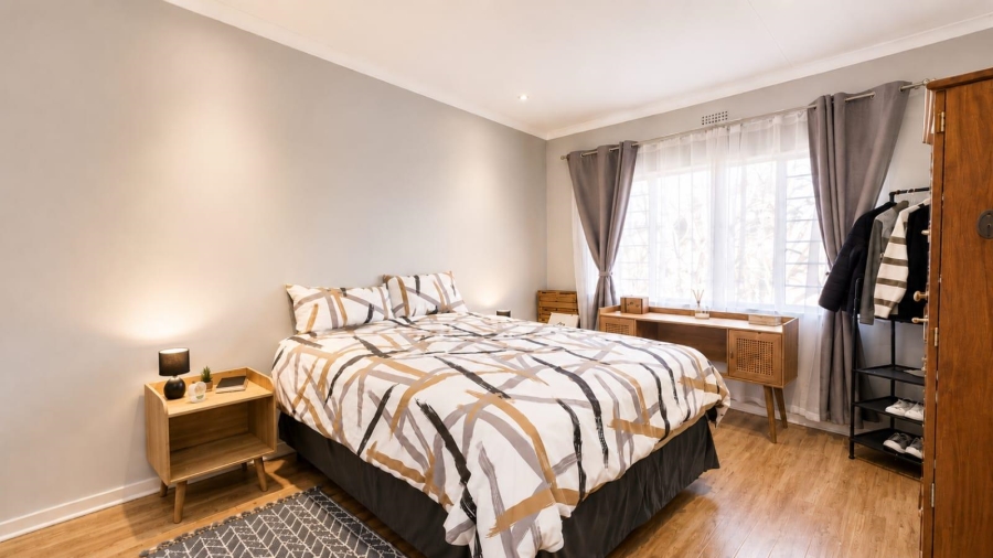 2 Bedroom Property for Sale in Brackenhurst Gauteng