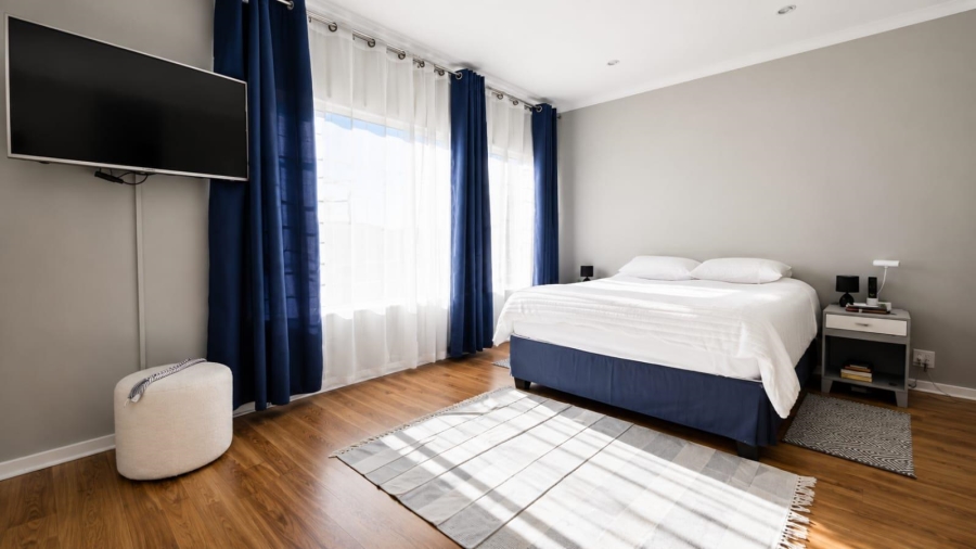 2 Bedroom Property for Sale in Brackenhurst Gauteng