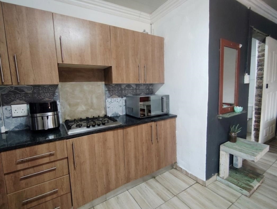 To Let 1 Bedroom Property for Rent in Three Rivers Gauteng