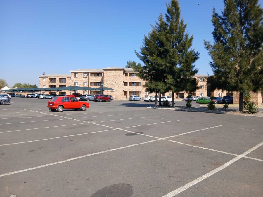 3 Bedroom Property for Sale in Albertsdal Gauteng