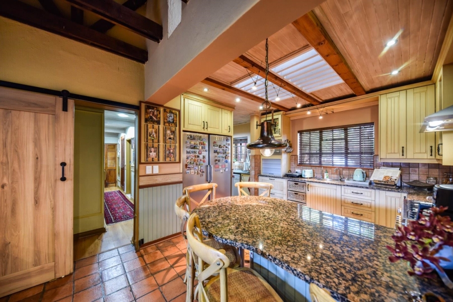 4 Bedroom Property for Sale in Faerie Glen Gauteng