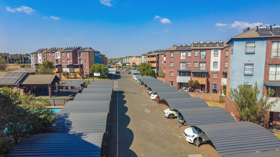 2 Bedroom Property for Sale in Montana Tuine Gauteng