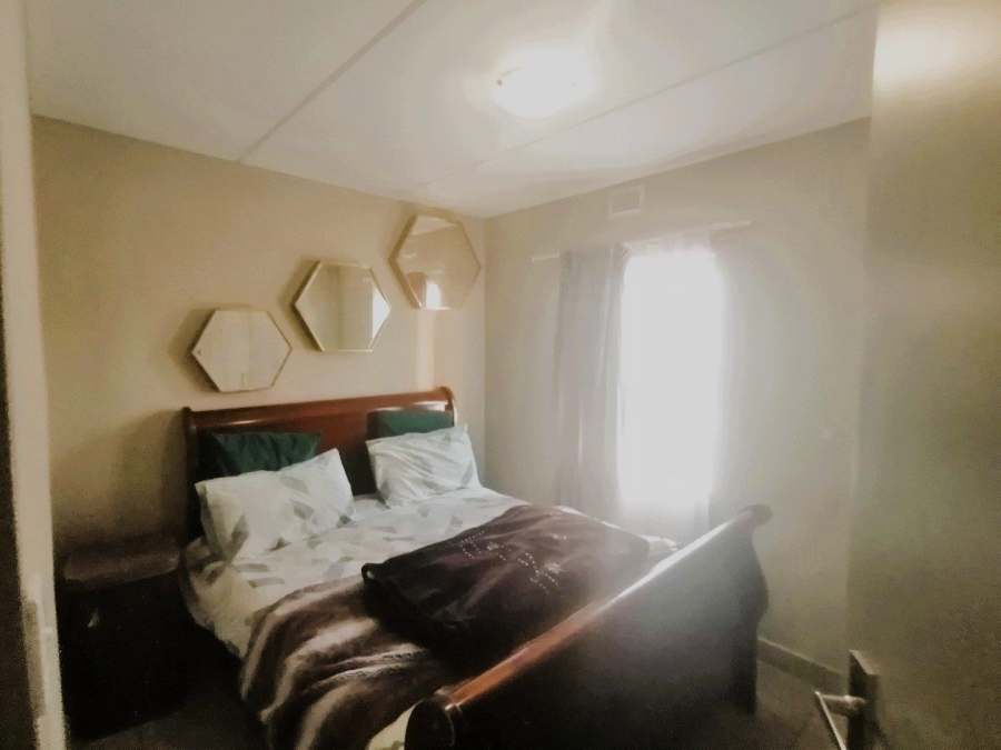 2 Bedroom Property for Sale in Montana Tuine Gauteng