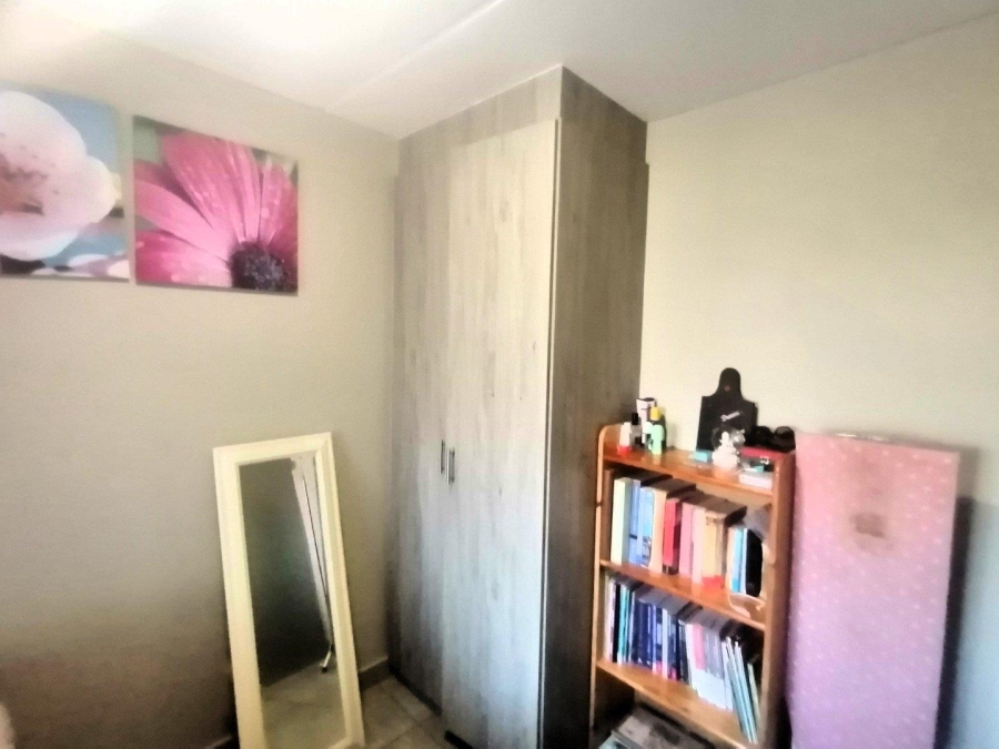 2 Bedroom Property for Sale in Montana Tuine Gauteng