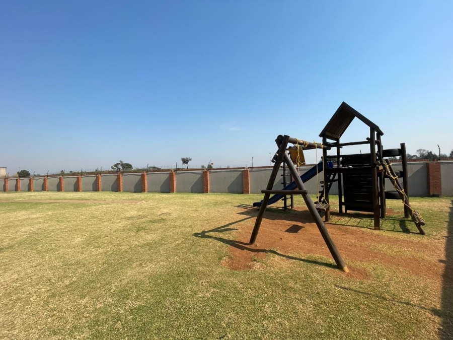 1 Bedroom Property for Sale in Esther Park Gauteng